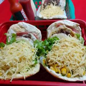 Bacons Burger em Inhumas, GO, Lanches - Lanchonetes