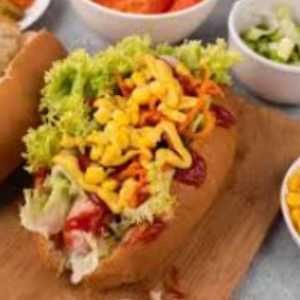 Hot Dog das Irmãs, Hot Dog Completo - Mata Fome!, Oferta de Gastronomia em  Teresina, Os Mosqueteiros